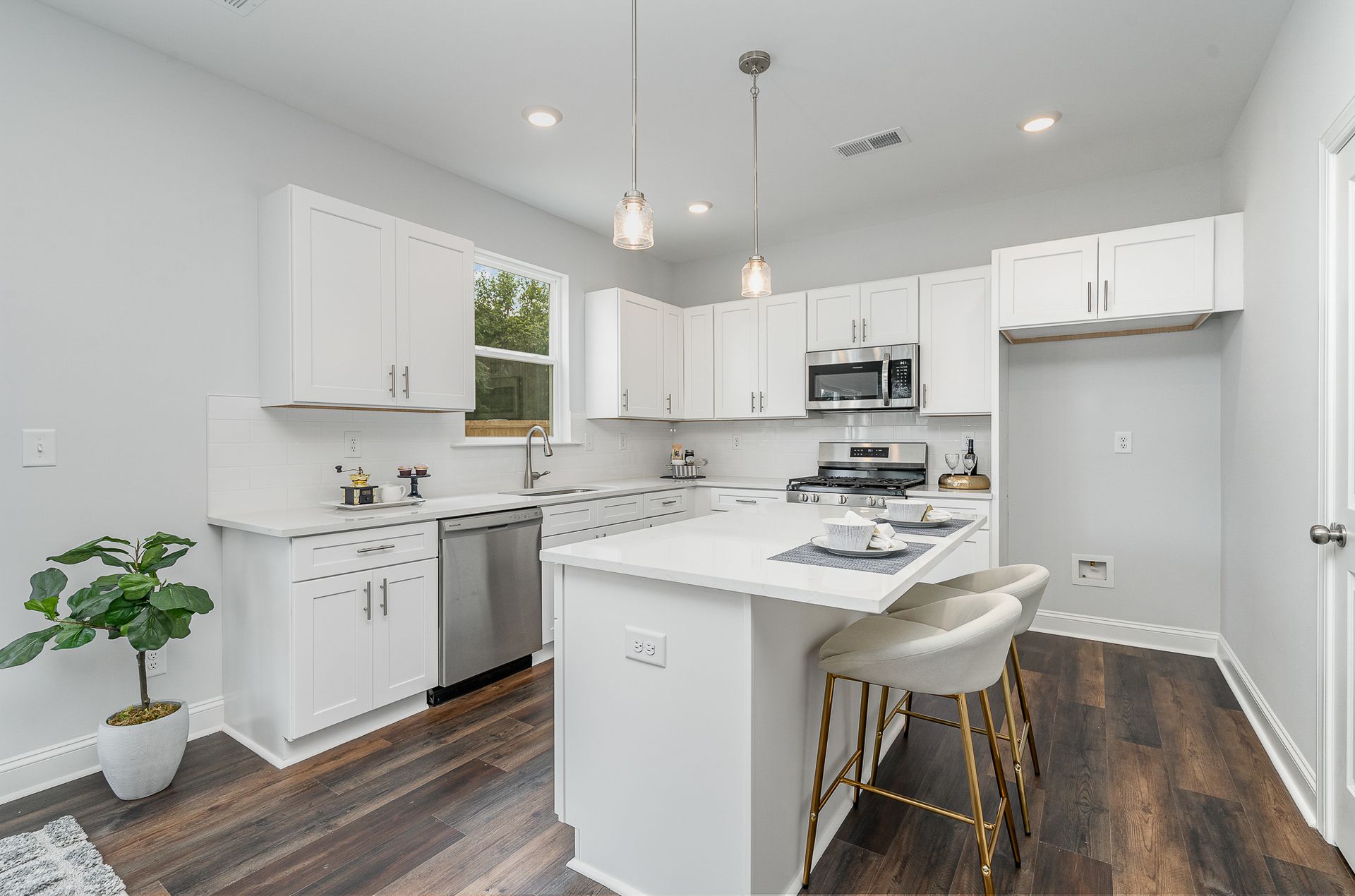 Cedars at First Street community by RC Homes (photo 5 of 19)