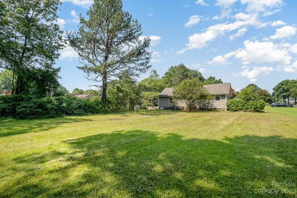 6364 Monteith Drive, available home by Red Cedar Homes (photo 15 of 35)