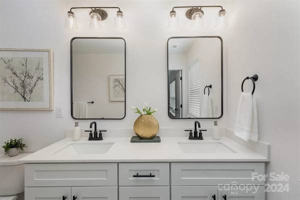 220 Surrey Oak Lane, available home by Red Cedar Homes (photo 10 of 29)