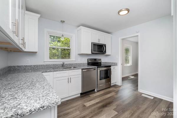 6364 Monteith Drive, available home by Red Cedar Homes (photo 21 of 35)