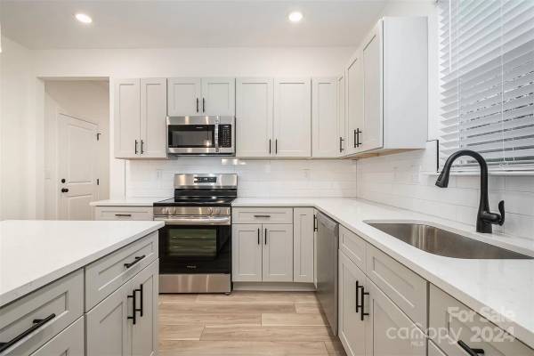 108 Baucom Street - Lot 28, available home by Red Cedar Homes (photo 10 of 27)