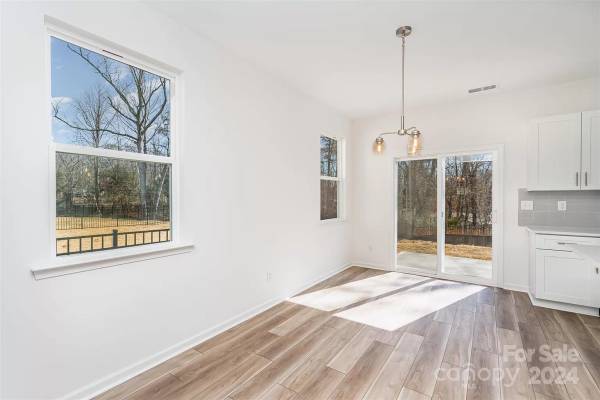 211 Surrey Oak Lane, available home by Red Cedar Homes (photo 9 of 27)