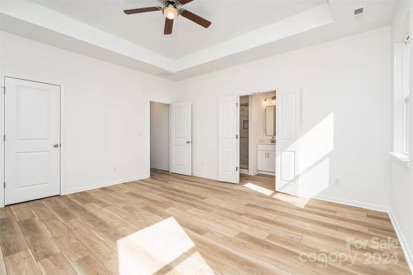 211 Surrey Oak Lane, available home by Red Cedar Homes (photo 3 of 27)