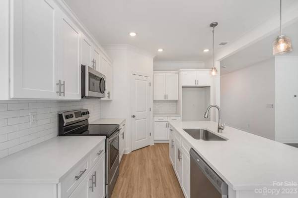 124 Baucom Street, available home by Red Cedar Homes (photo 21 of 31)
