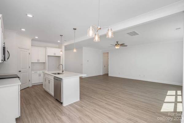 124 Baucom Street, available home by Red Cedar Homes (photo 22 of 31)