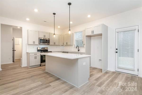 108 Baucom Street - Lot 28, available home by Red Cedar Homes (photo 9 of 27)