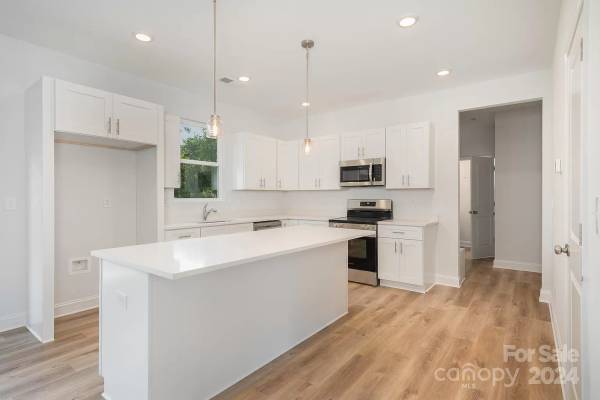 7128 Plott Road, available home by Red Cedar Homes (photo 10 of 30)