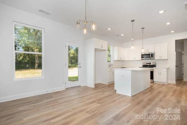 7128 Plott Road, available home by Red Cedar Homes (photo 16 of 30)