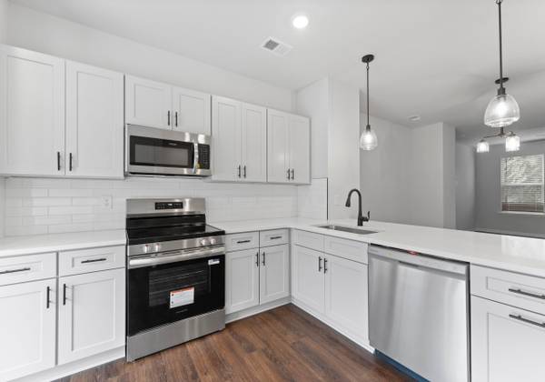 Fitzgerald Townhomes community by RC Homes (photo 8 of 11)
