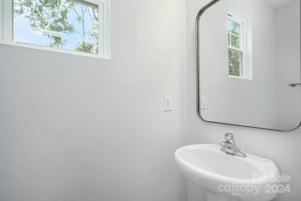 207 Surrey Oak Lane, available home by Red Cedar Homes (photo 28 of 39)