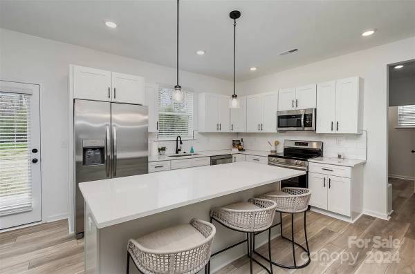 220 Surrey Oak Lane, available home by Red Cedar Homes (photo 15 of 29)