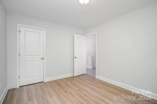 207 Surrey Oak Lane, available home by Red Cedar Homes (photo 35 of 39)