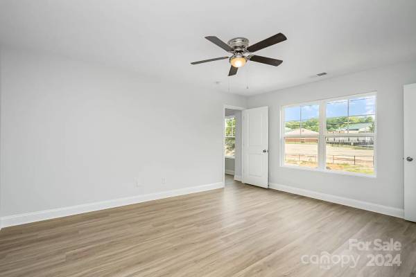 207 Surrey Oak Lane, available home by Red Cedar Homes (photo 36 of 39)