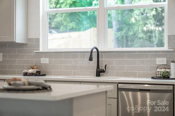 1812 Purser Dr - Lot 3, available home by Red Cedar Homes (photo 24 of 48)