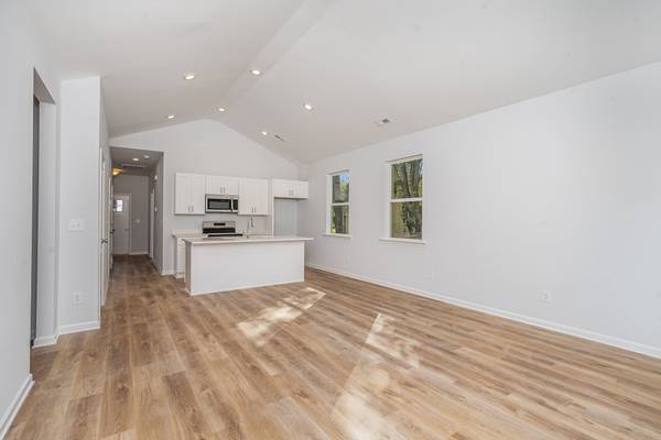 704 Brown St - Lot 7, available home by Red Cedar Homes (photo 6 of 36)