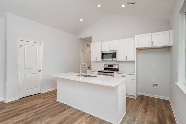 704 Brown St - Lot 7, available home by Red Cedar Homes (photo 15 of 36)
