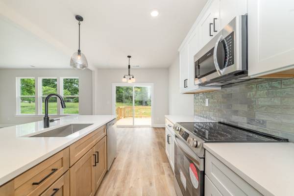 1807 Country Club Rd - Lot 2, available home by Red Cedar Homes (photo 21 of 45)