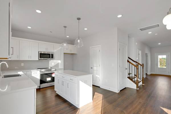 718 Lithia Inn Rd - Lot 7, available home by Red Cedar Homes (photo 5 of 37)