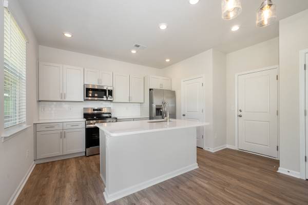 5620 Laborde Ave, available home by Red Cedar Homes (photo 3 of 14)