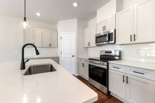 3027 Breslin St - Lot 5, available home by Red Cedar Homes (photo 2 of 22)
