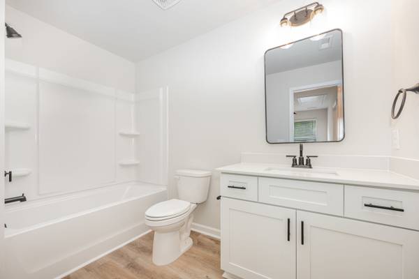 Red Cedar Homes: EX3BEC1 scaled