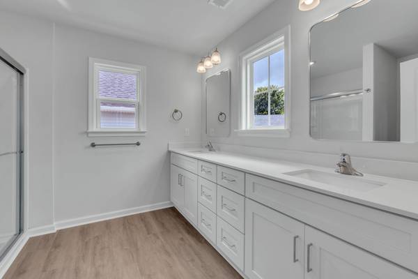 145 D St. Greenville, SC 29609 photo 10