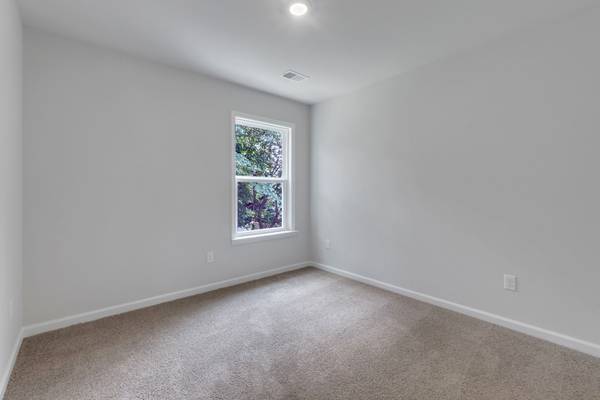 145 D St. Greenville, SC 29609 photo 7