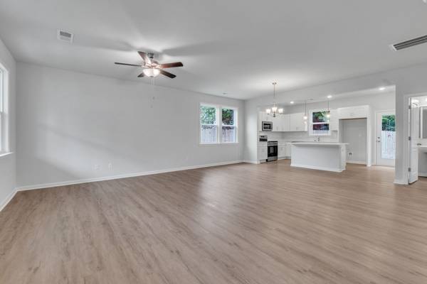 145 D St. Greenville, SC 29609 photo 18
