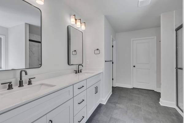 4 Henderson Dr, Travelers Rest, SC photo 8
