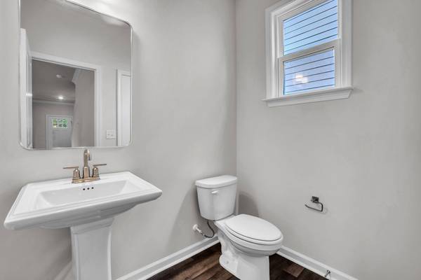 239 Willard St, Greenville, SC 29611 photo 5