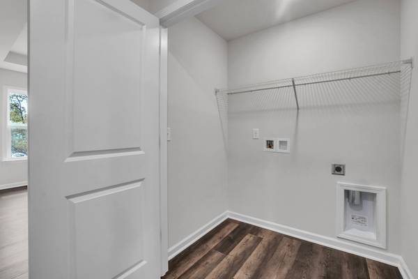 239 Willard St, Greenville, SC 29611 photo 9