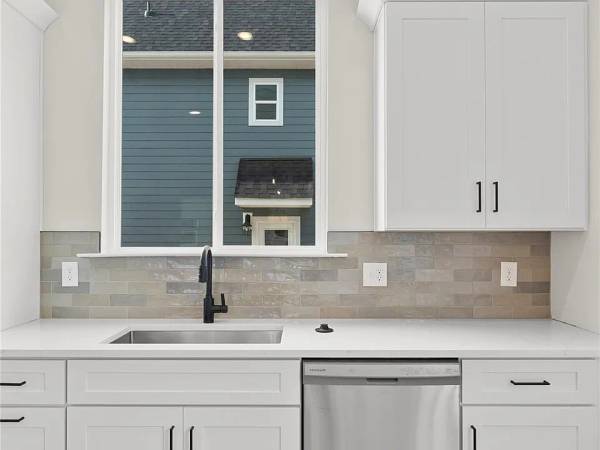 708 Ann St, Belmont, NC 28012 photo 3