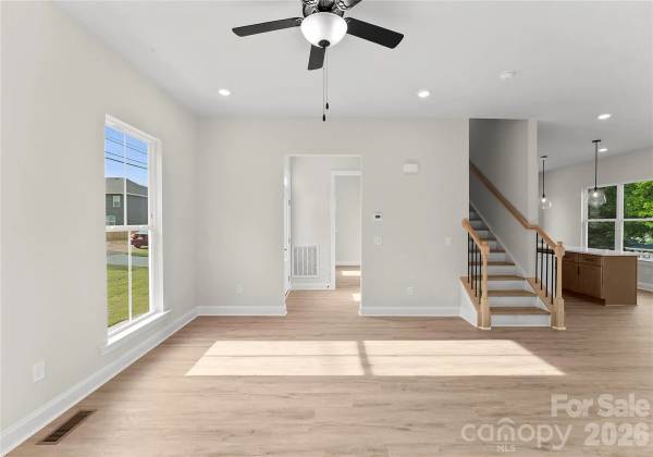 708 Ann St, Belmont, NC 28012 photo 4